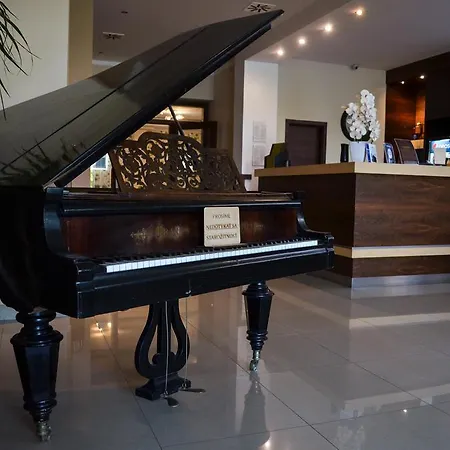 Hotel Garni Stofing Hlohovec