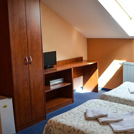 Garni Stofing 3* Hlohovec