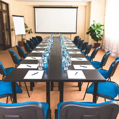 Garni Stofing Otel Hlohovec